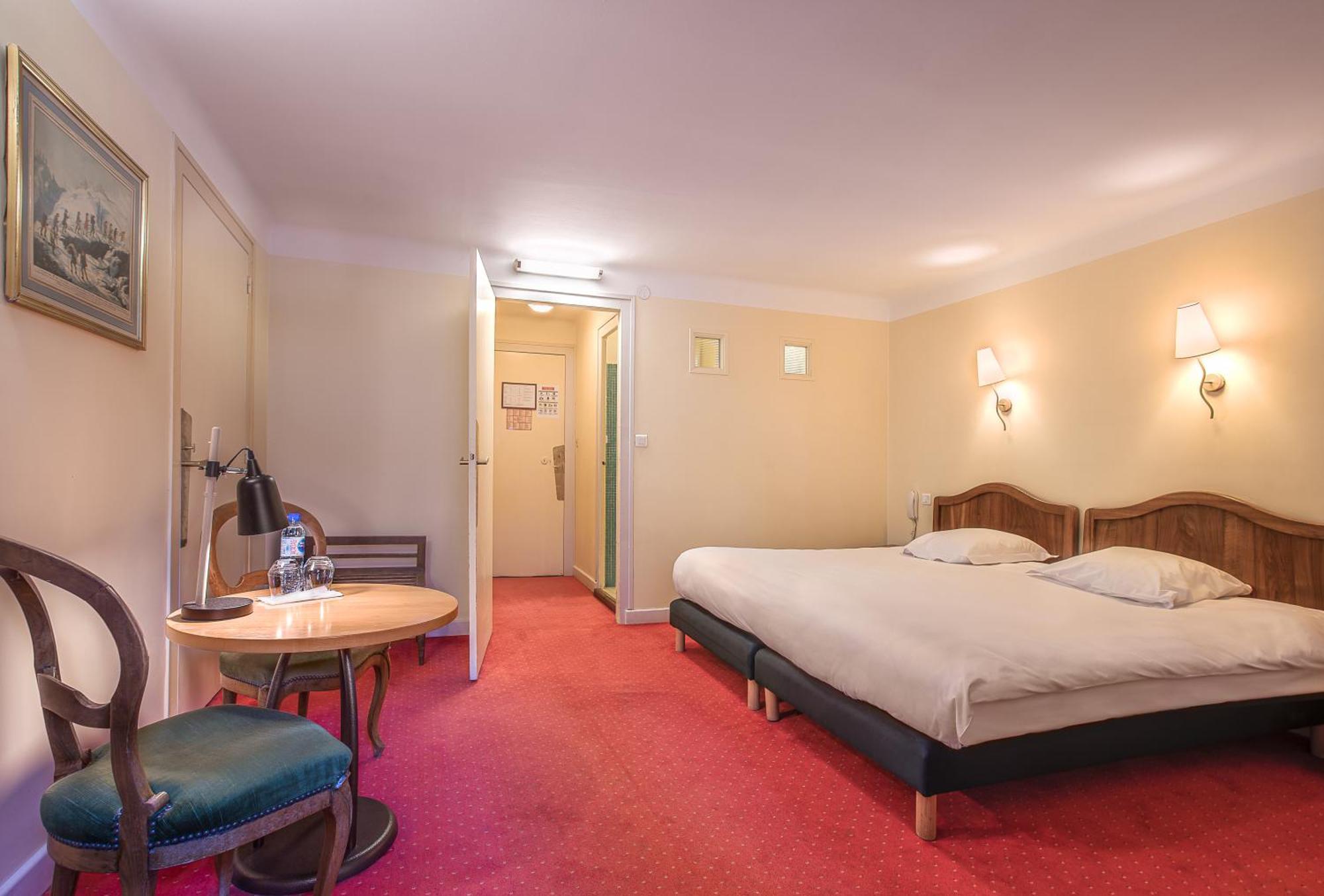Standard Double/Twin Room